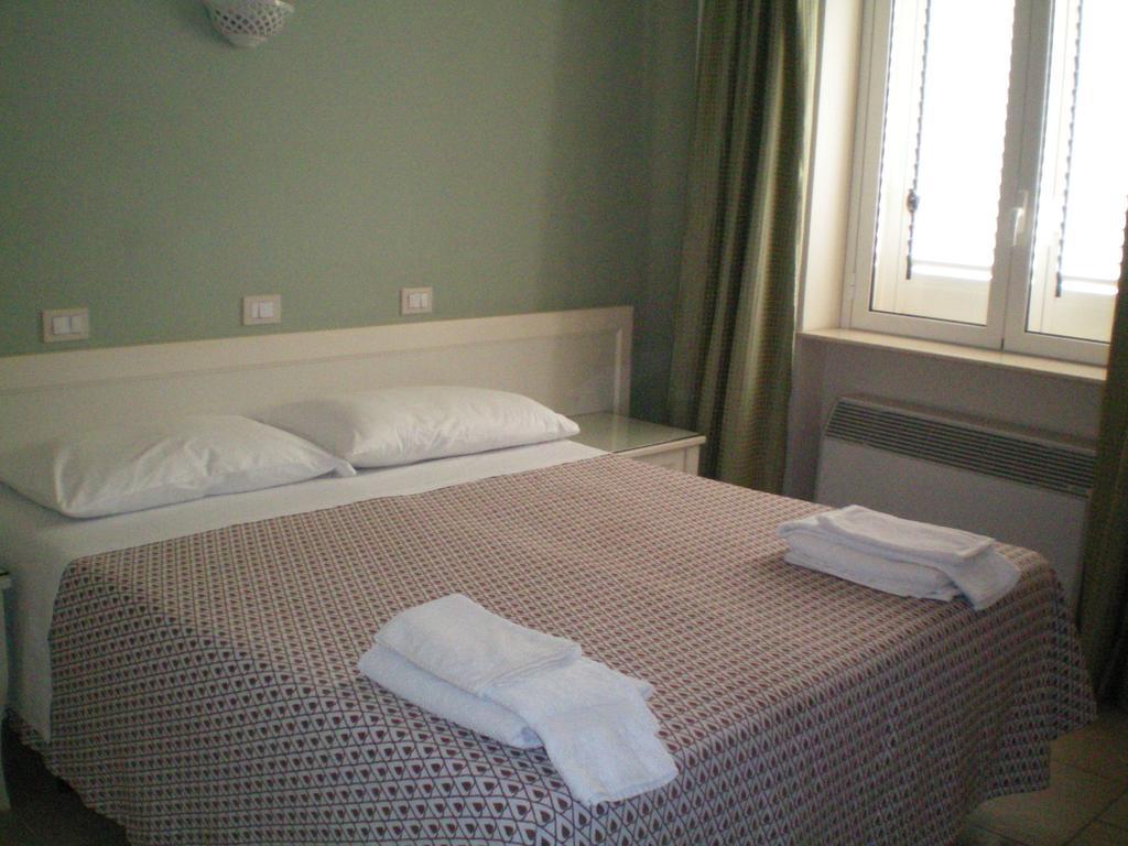 Hotel Zio Cataldo Corato Quarto foto